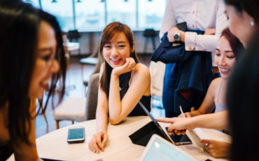 computer-cooperation-coworking-1543895-1030x687