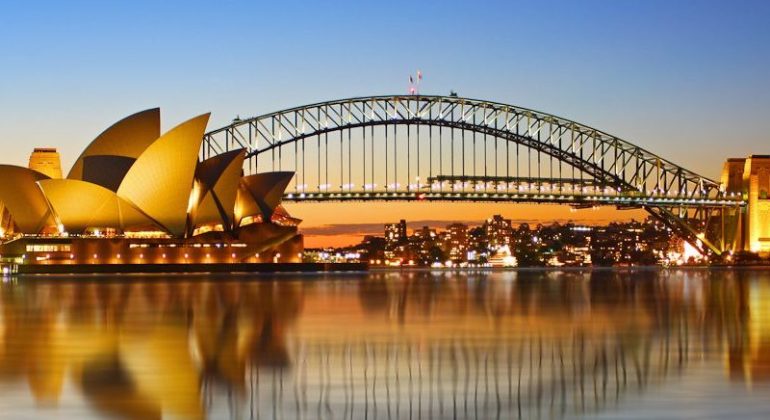 Sydney-Harbour-Bridge-800x584